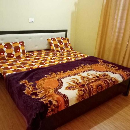 Oyo Hotel Ss Grand Lucknow Zewnętrze zdjęcie
